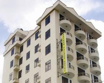 Natron Palace Hotel - Arusha - Byggnad
