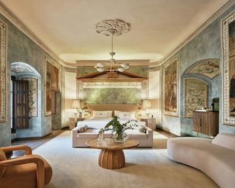 Hospes Palacio del Bailío, a Member of Design Hotels - קורדובה - חדר שינה