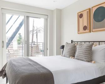 Amazing Williamsburg 2BR w/ W/D & Outdoor Space, near L, by Blueground - Brooklyn - Κρεβατοκάμαρα