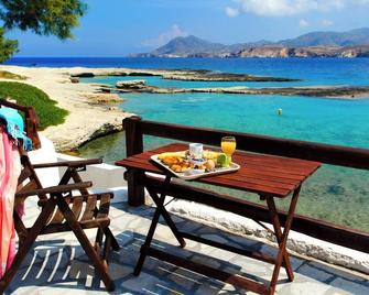 Apollon Rooms - Apollonia - Parveke