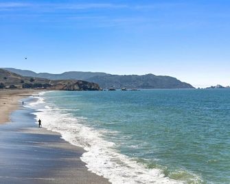 @ Marbella Lane - Home With Majestic Ocean Views - Pacifica - Strand