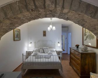 Casa Cimino A - Lovely Apartment and Amazing View on Capri and Positano - Praiano - Habitación