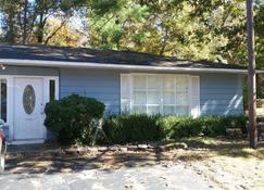 Cozy 1 BR Retreat near Tansi and Fairfield Glade - Crossville - Outdoor view