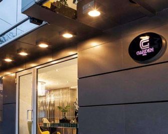 Garden Spa Boutique Hotel - סקופיה - נוף חיצוני