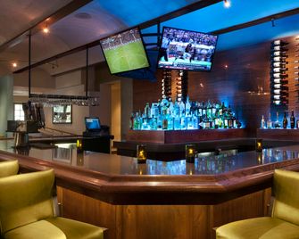 Embassy Suites by Hilton Phoenix Tempe - Tempe - Bar