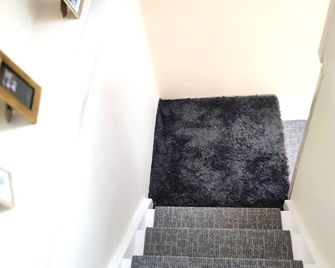 3 Yoga Gîte in Soucé - 1 Bedroom Sleeps 4 - Soucé - Escaleras
