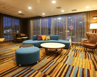 Fairfield Inn and Suites by Marriott Madison Verona - Verona - Huiskamer