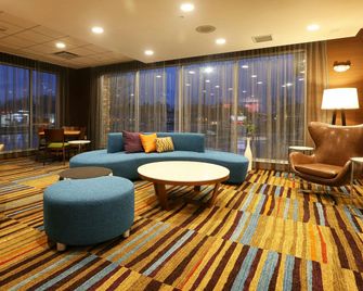 Fairfield Inn and Suites by Marriott Madison Verona - Verona - Lounge