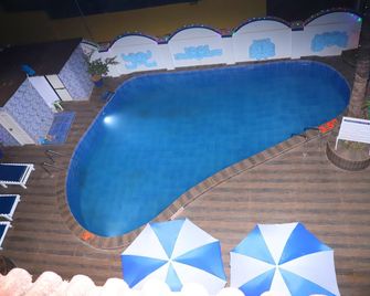 Royal Heritage Resort - Calangute - Pileta