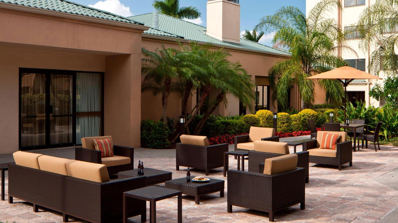 Courtyard by Marriott Miami Airport West/Doral