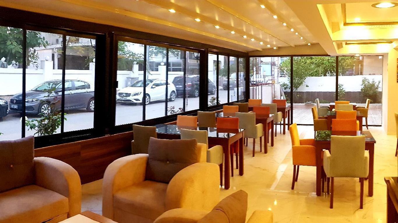 Lavin Garden Hotel
