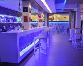Hotel Les Palmiers - Monastir - Bar