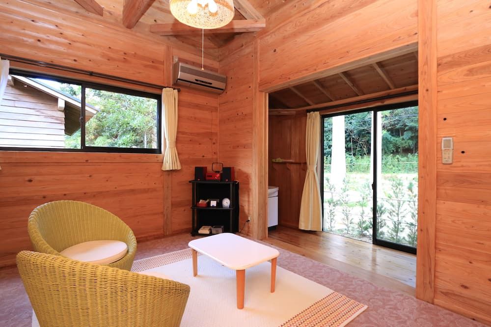 Wa no Cottage Sen-no-ie - יאקושימה - סלון