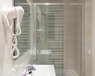 Hostal Balkonis - Barcelona