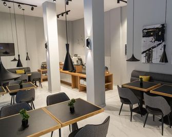 Grand Port Suites - Salónica - Restaurante