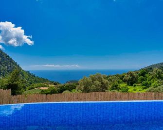 2 Bedroom Private Villa Located in Oludeniz - Ölüdeniz - Zwembad