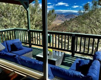 Stunning Views Total Privacy Absolute Tranquility - Wofford Heights - Balcony