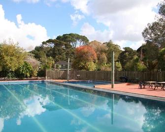 Kawai Purapura Retreat Centre - Auckland - Piscina