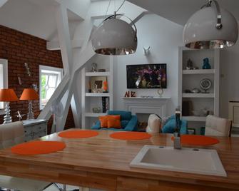 Luksus Apartamenty - Mariacka - Szczecin - Comedor