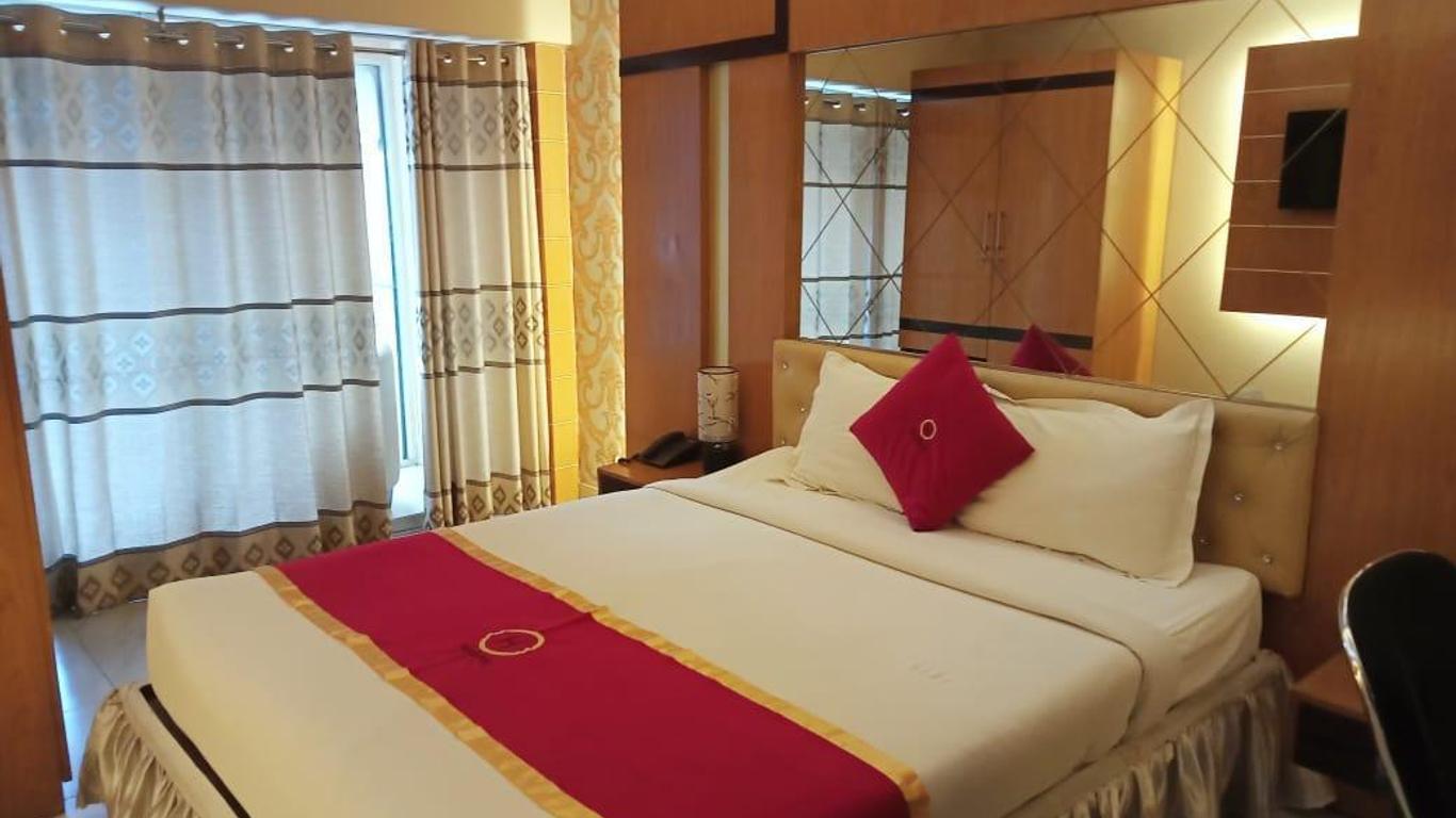 Gulshan Lake View Hotel