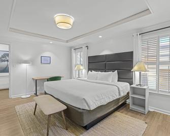 Juniper Furnished Apartments - Atlanta - Bedroom