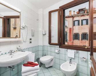 Hotel San Moisè - Venedik
