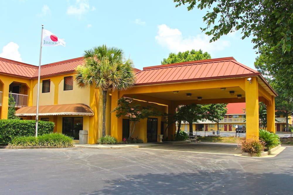Fairview Inn & Suites Mobile - מובייל - בניין