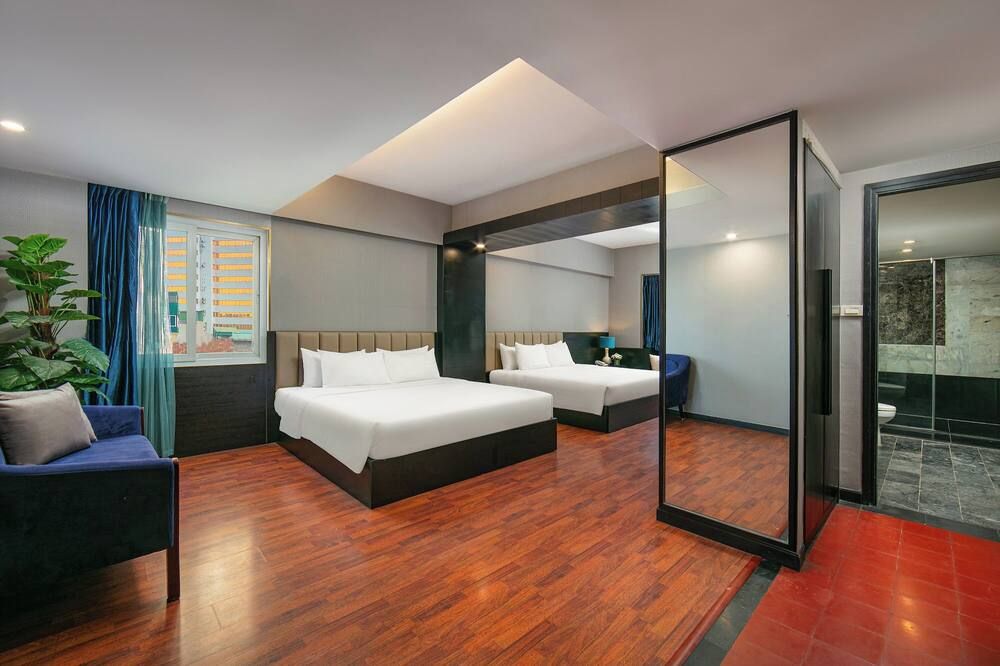 Ja Cosmo Hotel and Spa