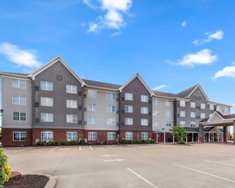 Country Inn & Suites by Radisson, Bowling Green - Bowling Green - Edificio