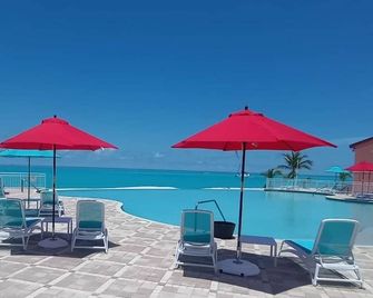 Bimini Cove Resort & Marina View Condo View 2/3 With Loft - Port Royal - בריכה