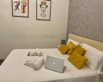 Sleep inn Catania rooms - Catania - Bedroom