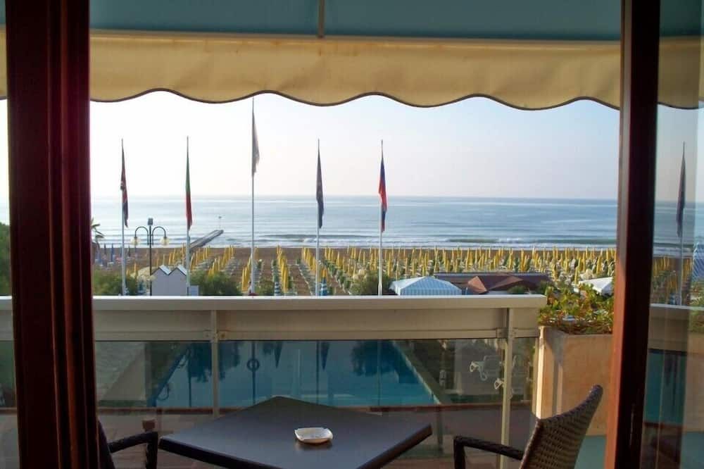 هوتل موناكو آند كويزيزانا