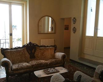 B&B Palazzo Antonelli - Monopoli - Sala de estar