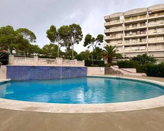 Apartsalou Masia - Салоу - Басейн