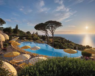 Caesar Augustus - Anacapri - Piscina