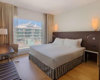 NH Savona Darsena - Savona - Camera da letto