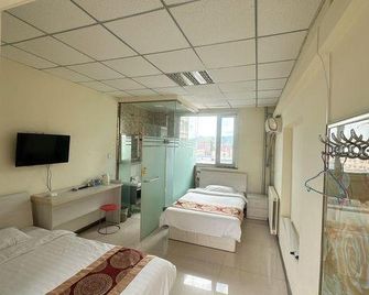 Qingdao Beihai Hongqiao Hotel - 칭다오 - 침실