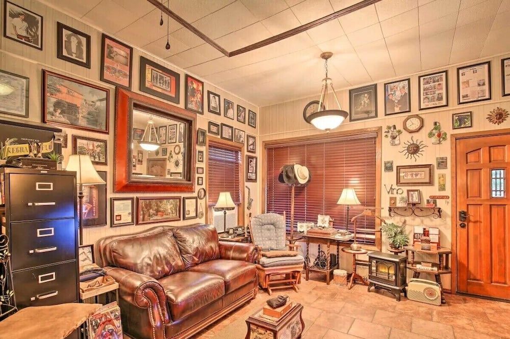 La Villa By The Riverwalk - סן אנטוניו - סלון