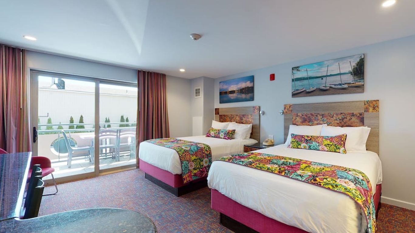 Surfside On the Lake