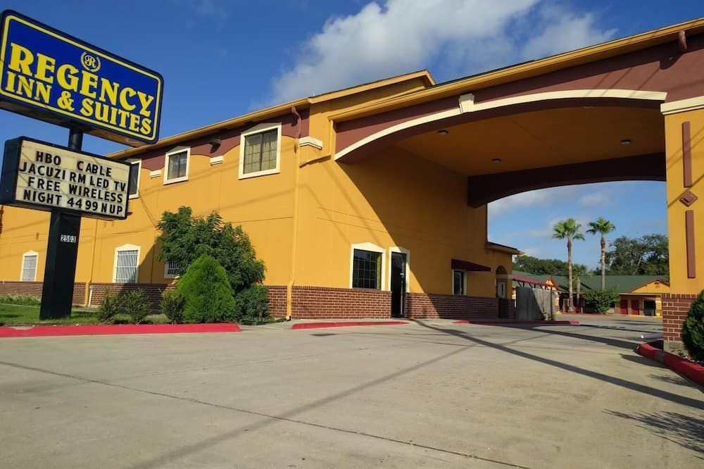 Regency Inn and Suites Galena Park - יוסטון - בניין