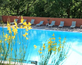 Village de vacances La Colline Des Ocres - Apt - Pool