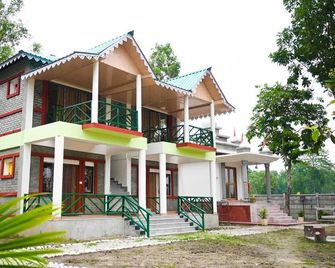 Hotel Dynasty Inn - Lataguri - Building