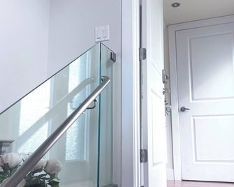 Charming Studio in Vibrant Manayunk Philadelphia - Filadelfia - Escaleras