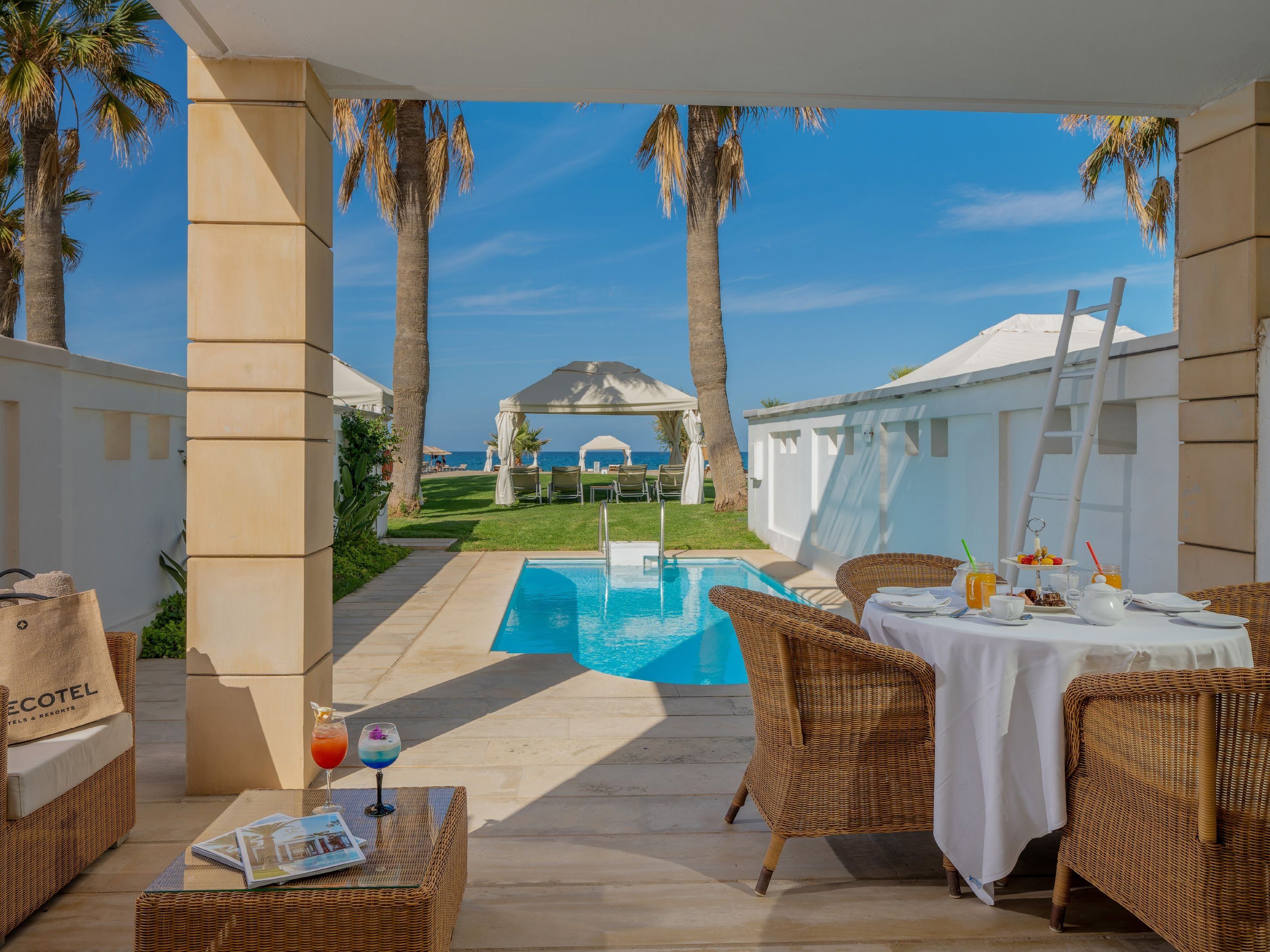 جريكوتيل كريتا بالاس