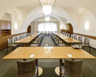 Hotel Gasthof Fischer - Wels - Meeting room
