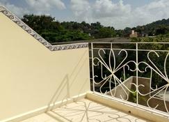 Villa Cristal Holguin - Holguín - Balcony