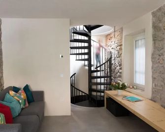 Civico 2 - Costa Volpino - Stairs