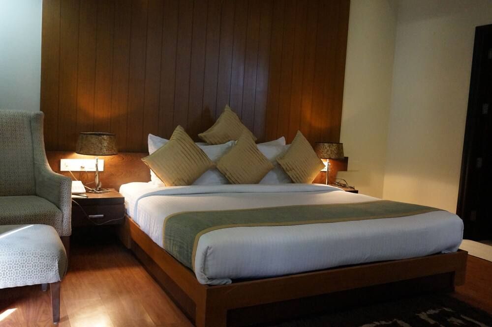 Hotel The Amaris - רישיקש - חדר שינה