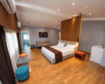 Olivar Hotel Tirana - Tirana - Bedroom
