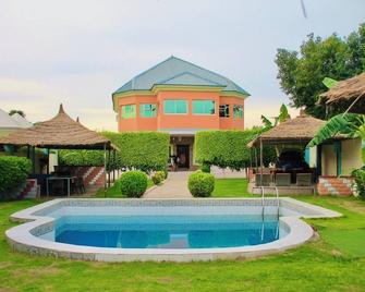 Porto Golf Hotels - Kano - Pool